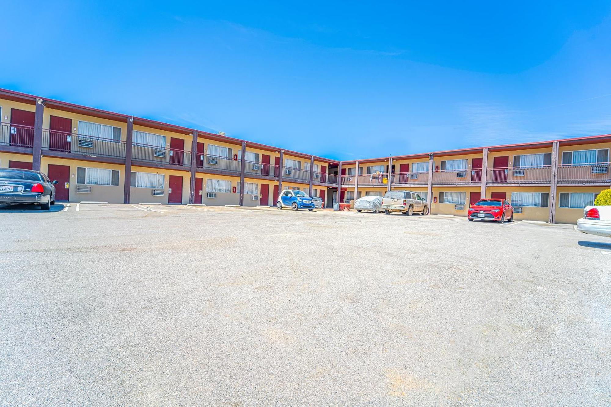 Mojave Hotel Exteriör bild